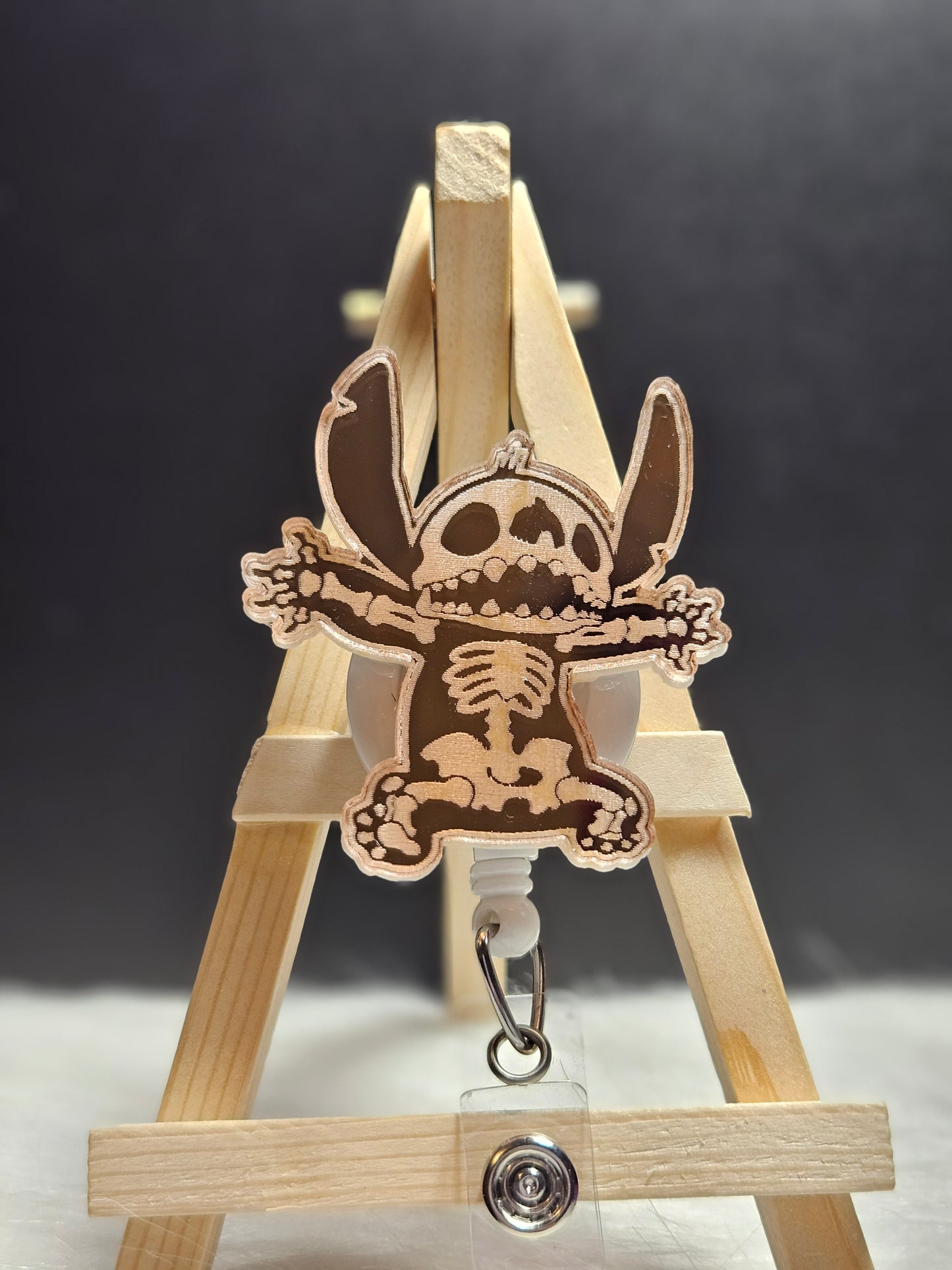 Mirrored Badge Reels