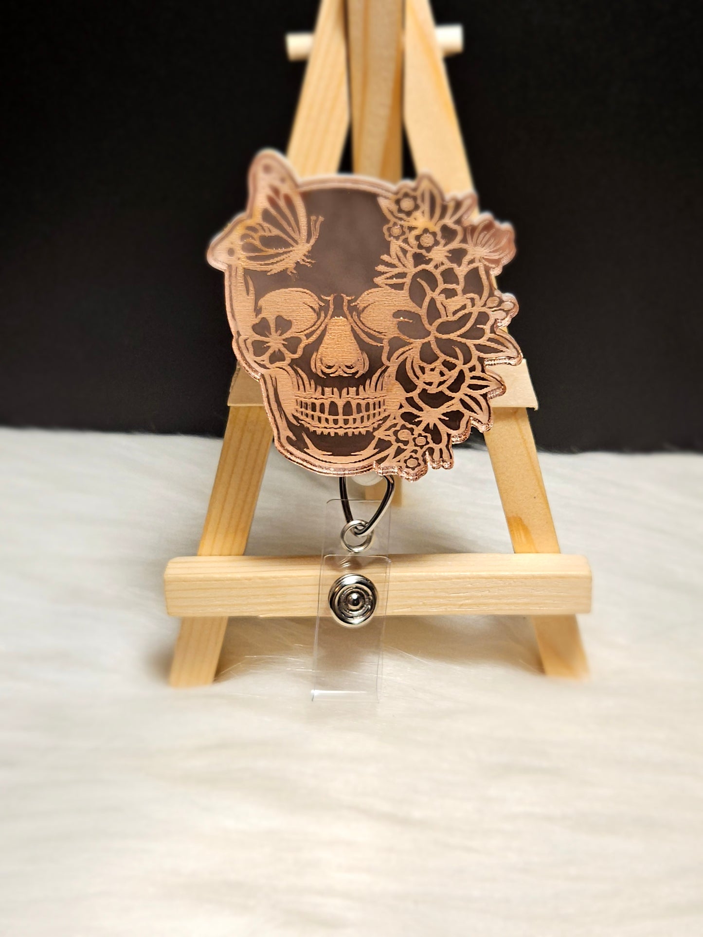 Mirrored Badge Reels